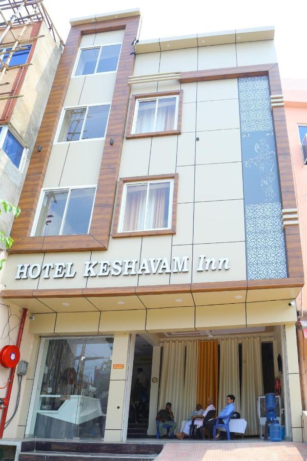 Hotel Keshavam Inn Mathura Luaran gambar